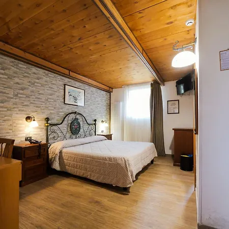 Bamby Hotel 3*